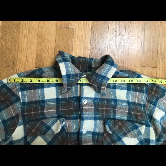 Vintage Men’s Blue Pendleton Shirt - Picture 6 of 11